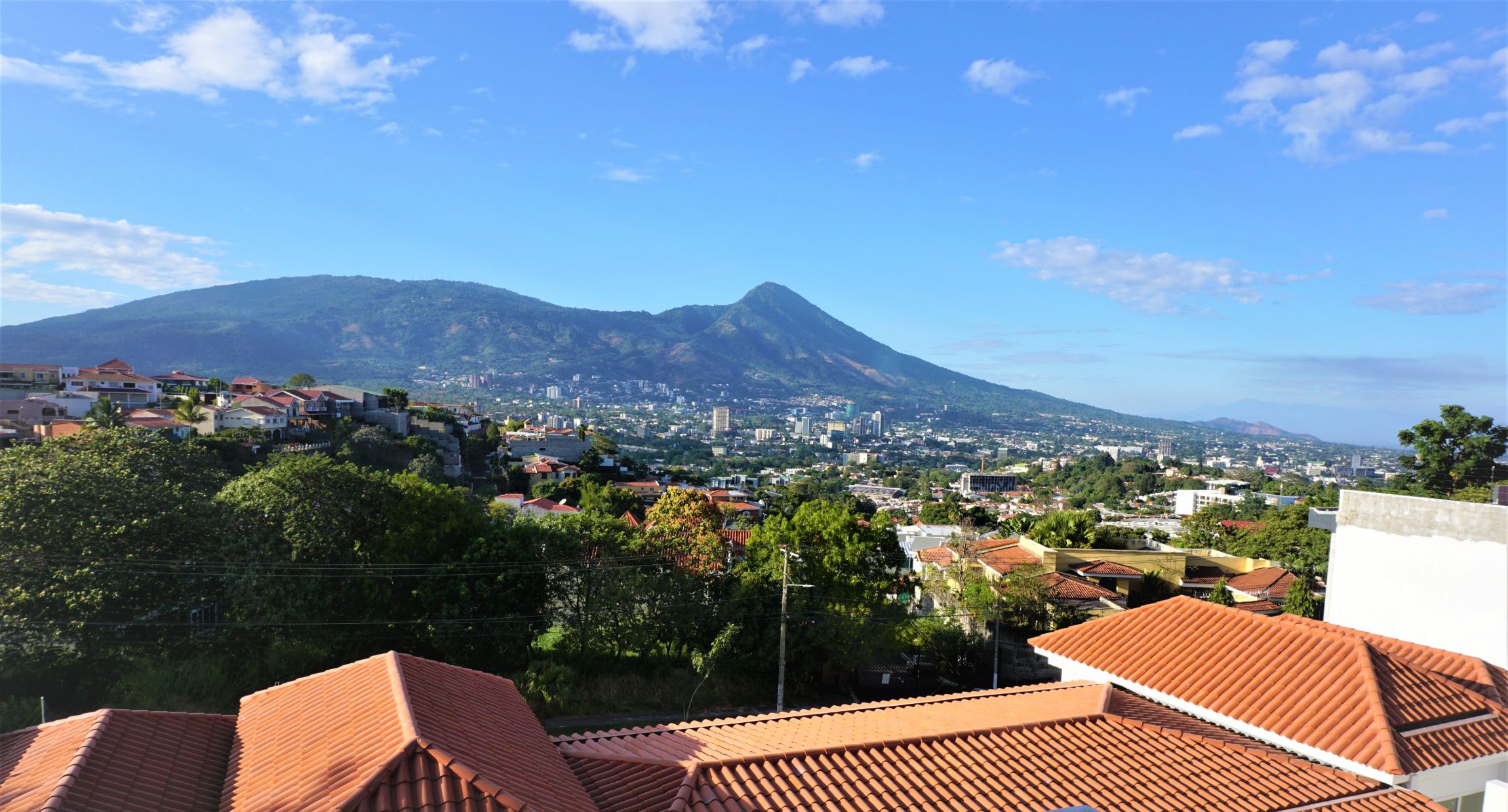 vista panoramica volcan san salvador capital