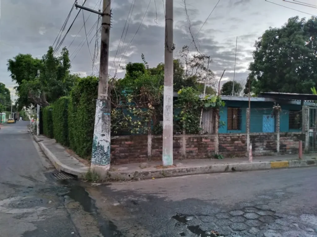 Venta de casa miramar la libertad 17